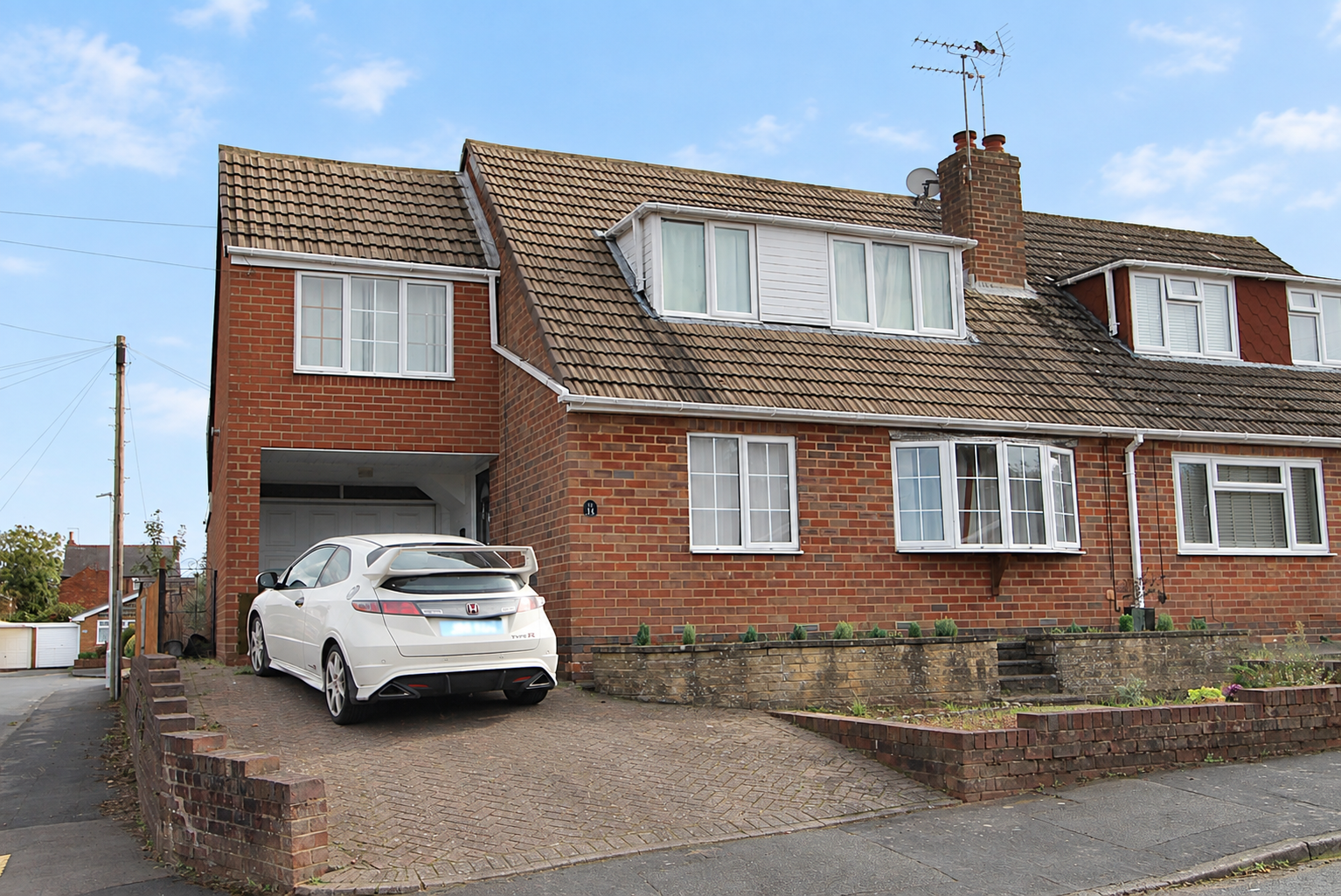 3 bed property in Holmcroft Road, Kidderminster